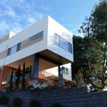 Othello Modern New Construction