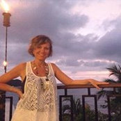 Claire Lutton's photo