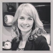 Erin Baeblers foto