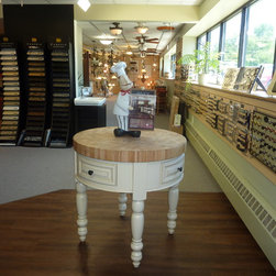 Akron Showroom - Products