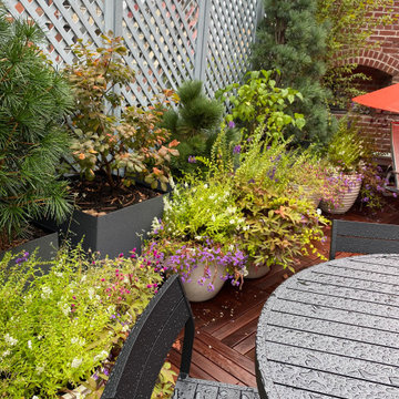 Greenwich Street Secret Garden