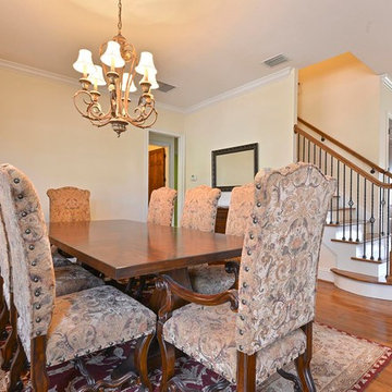 705 N. Lake Adair Blvd. Orlando, FL 32804 (College Park Lakefront Property)