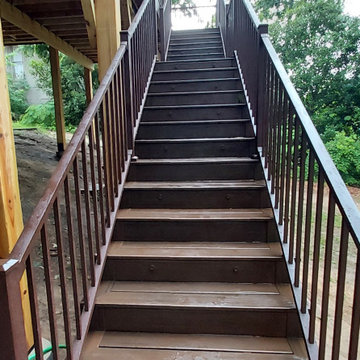 Lakehouse Covered Deck
