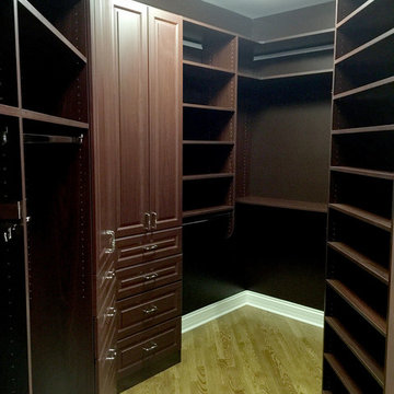Chic Custom Closet