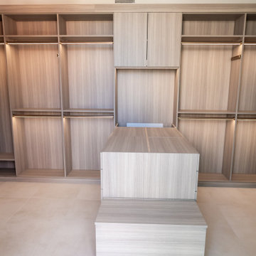 Elevated Everyday: Custom Closet with Integrated Vanity and Smart Storage