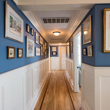 Hallway (2nd floor)