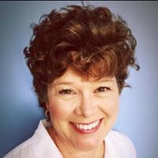 Anna Lloyds foto