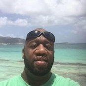 Vaughn Murria's photo