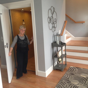 Waterfront Townhouse - Traditional Style Home Elevator
