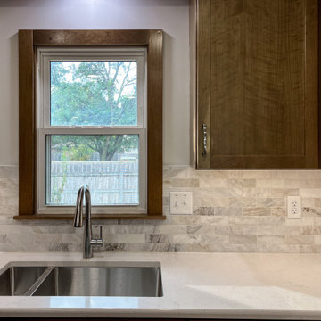 Caddy Court Kitchen & Mainfloor Remodel Before/Afters