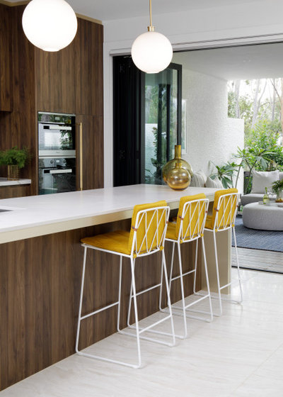 Midcentury Kitchen by Meraki Home Design