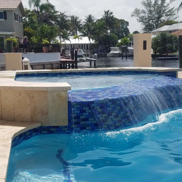 Pool with Partly Raised Spa and Bubbler with a Romantic Touch in Boca Raton Fl.