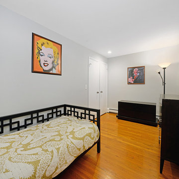 Beautifully Renovated Parlor Level Home