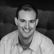 Nic Yavelak's photo