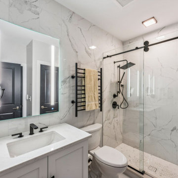 Grandview Heights Bathrooms - 21084