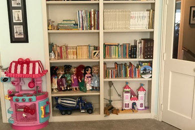 Kids' room - large transitional kids' room idea in Dallas