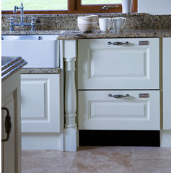 cream painted - Kitchen Cabinetry