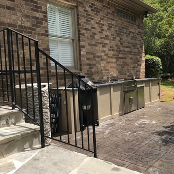 Outdoor Kitchen