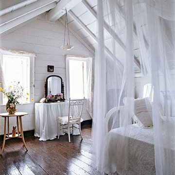 coastal attic bedroom - 50 Comfy Cottage Rooms - Photos - CoastalLiving.com