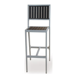 Outdoor Furniture for Commercial, Contract/Hospitality Spaces - Outdoor Lounge Chairs