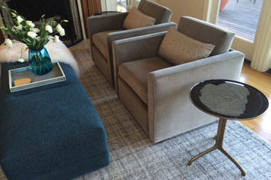 Example of a trendy living room design in Seattle