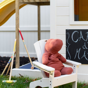 DC Backyard Playhouse and Outdoor Play Kitchen