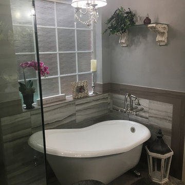 Current Transitional Bathroom