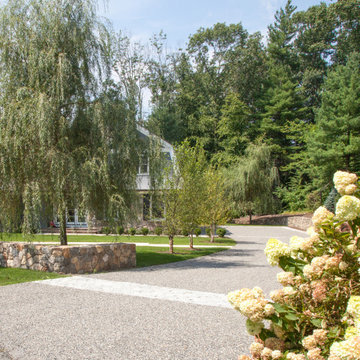 Mature Landscape and Infinity-Edge Pool