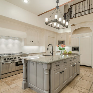 Color Consultation and luxury Vacant Home Staging