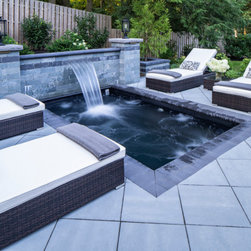 Ledgestone 18 x 18 Smooth - Flooring