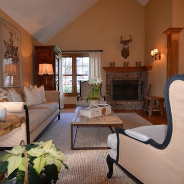 LIVING ROOM - CLASSIC, CRISP & CLEAN