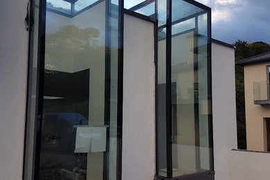 Glass box window (Oriel window / Pop-out window )