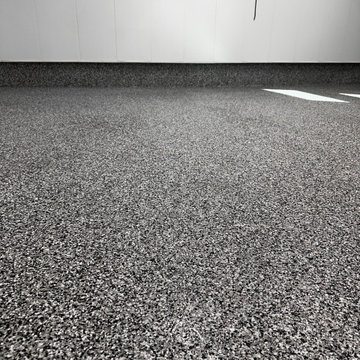 Martinet Ave - Garage Interior - Trusscore & Epoxy