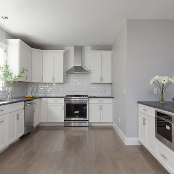 Henderson Street, Kitchen