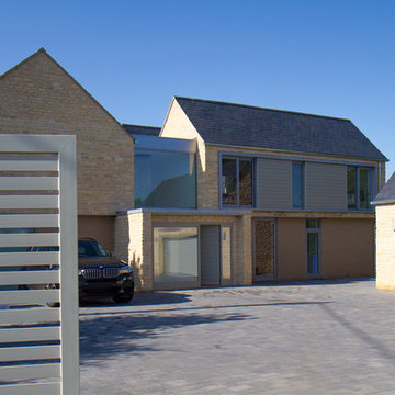 New Build with Hidden Electric Blinds in Every Window