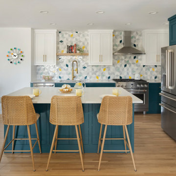 Vivid Kitchen