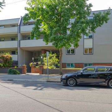 #313-909 Pembroke - $319,900 – MLS 882553