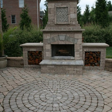 Warming Outdoor Fireplace & Fire Pit Retreats