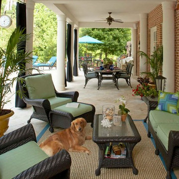 Atlanta Sugarloaf Traditional Outdoor Living Space