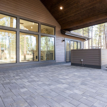 Refined Rustic: Where Modern Comfort Meets Natural Charm