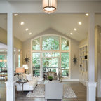 Tray ceiling with crown molding