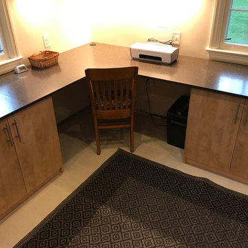 Laundry Room / Craft Room