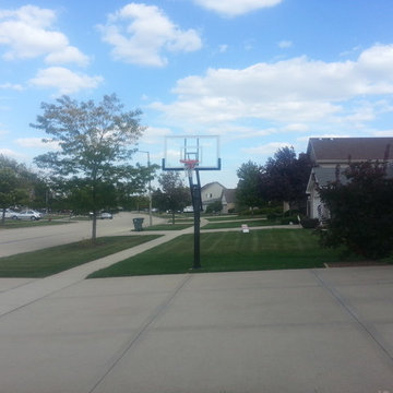 Jonathan F's Pro Dunk Gold Basketball System on a 40x30 in New Lenox, IL