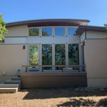 Fredericksburg Deck Enclosure