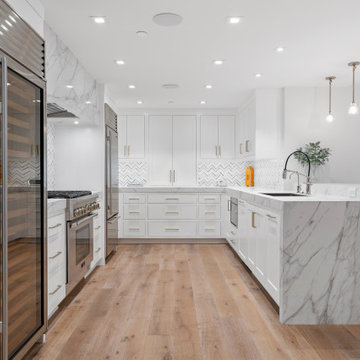 Contemporary White Custom Kitchen Cabinetry