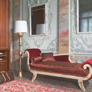 Foto di un piccolo soggiorno shabby-chic style aperto con pareti multicolore, moquette, nessun camino e nessuna TV