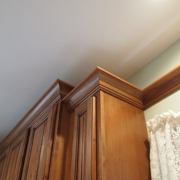 Galva, IL- Rustic Beech Kitchen With Storage Galore!