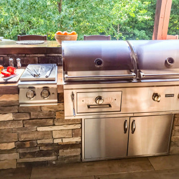 Wonderful Wood Counter Tops and Grill