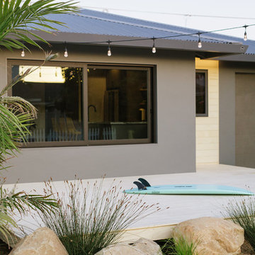 THE SURF SHACK