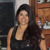 Reyna Castillo's photo